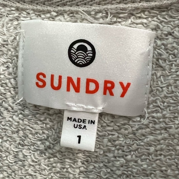 Sundry Love  Sequin Embellished Raglan Pullover Sweatshirt Size Small - Picture 7 of 9